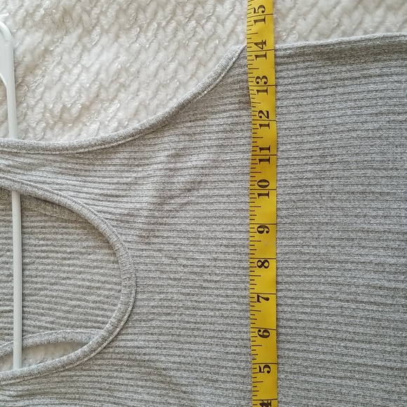 Gray Ribbed Tank Top - Picture 3 of 4